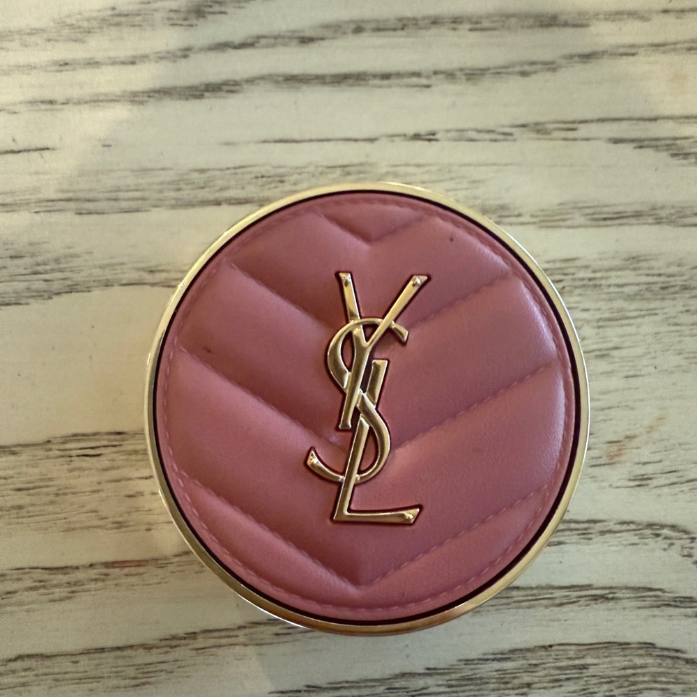 Yves Saint Laurent (YSL)  Make Me Blush 44 Nude Lavalliere